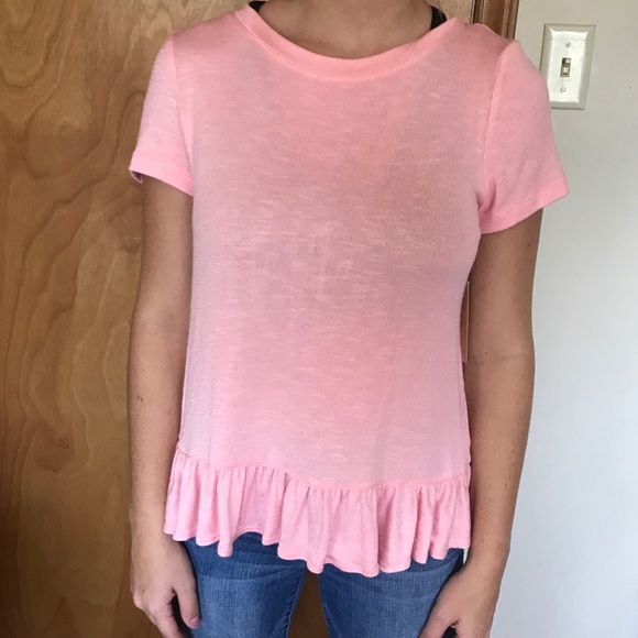 Women’s copper key pink ruffle top - Picture 1 of 7